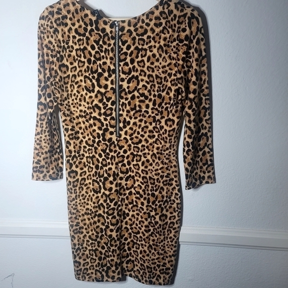 H&M Cheetah Print Mini Dress Size 8 - Picture 6 of 7